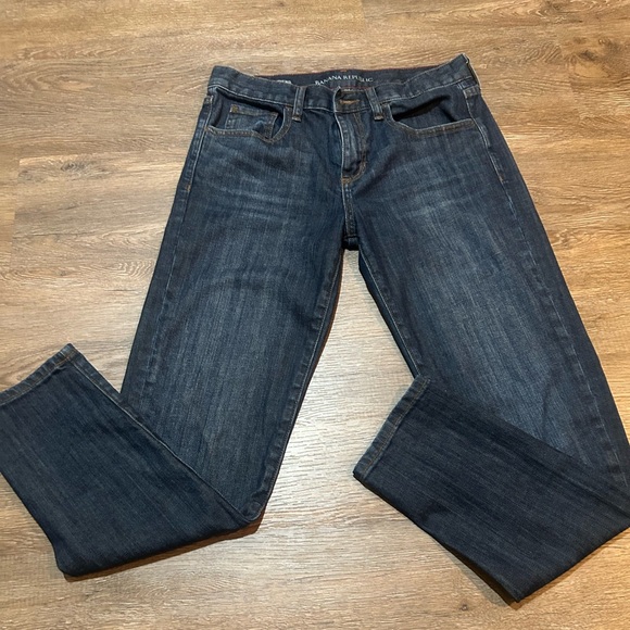 Banana Republic Denim - Banana Republic Women’s Dark Indigo Slim Boyfriend Jeans